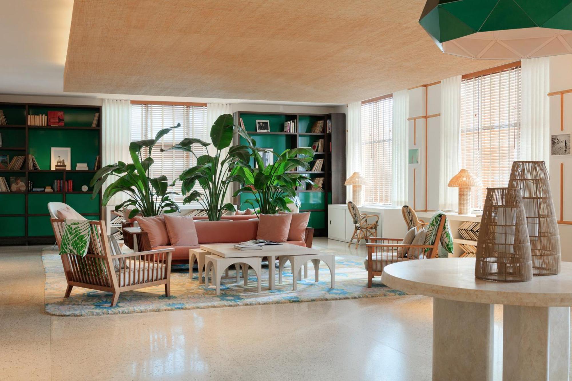 Kimpton Surfcomber Hotel By Ihg Μαϊάμι Μπιτς Εξωτερικό φωτογραφία